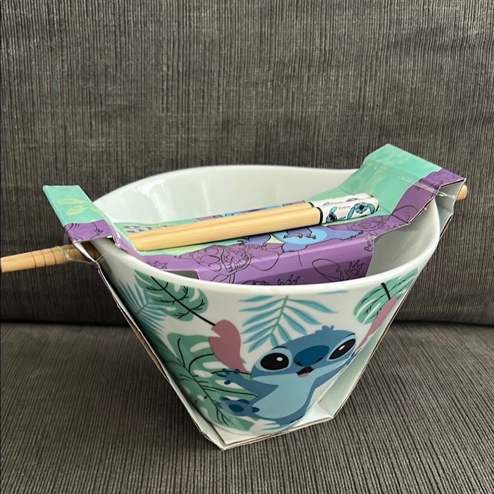 DISNEY STITCH Blue Party Noodle Bowl and Chopsticks